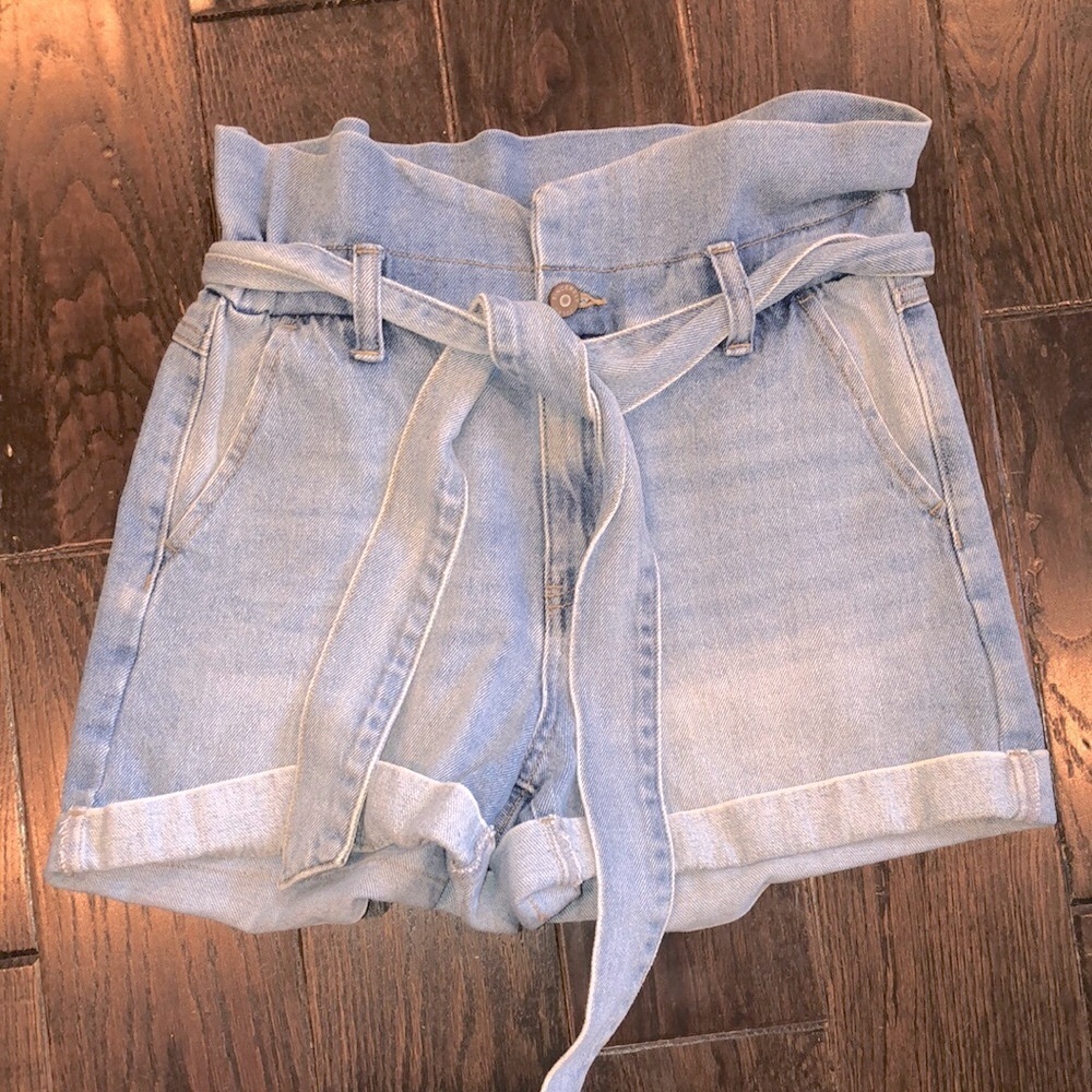 Sincerely Jules denim paper bag shorts size 3/26